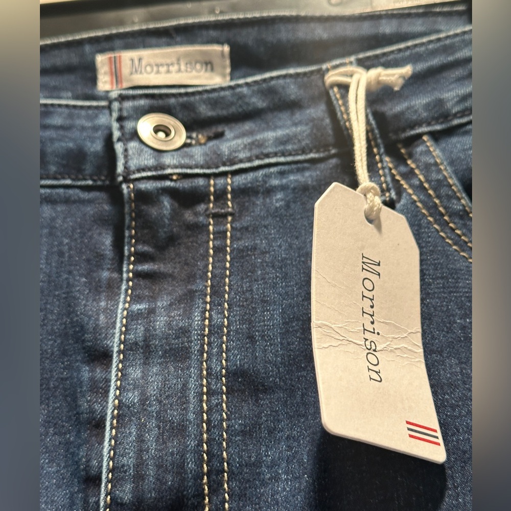 NWT MORRISON “The Starlet” Boot Cut Jeans Mid Rise Dark Wash Size 28 - Picture 2 of 10